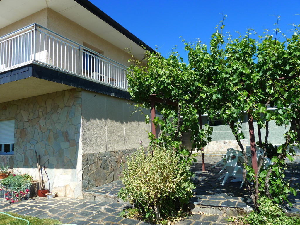 Pension Riego De Ambros Esterno foto